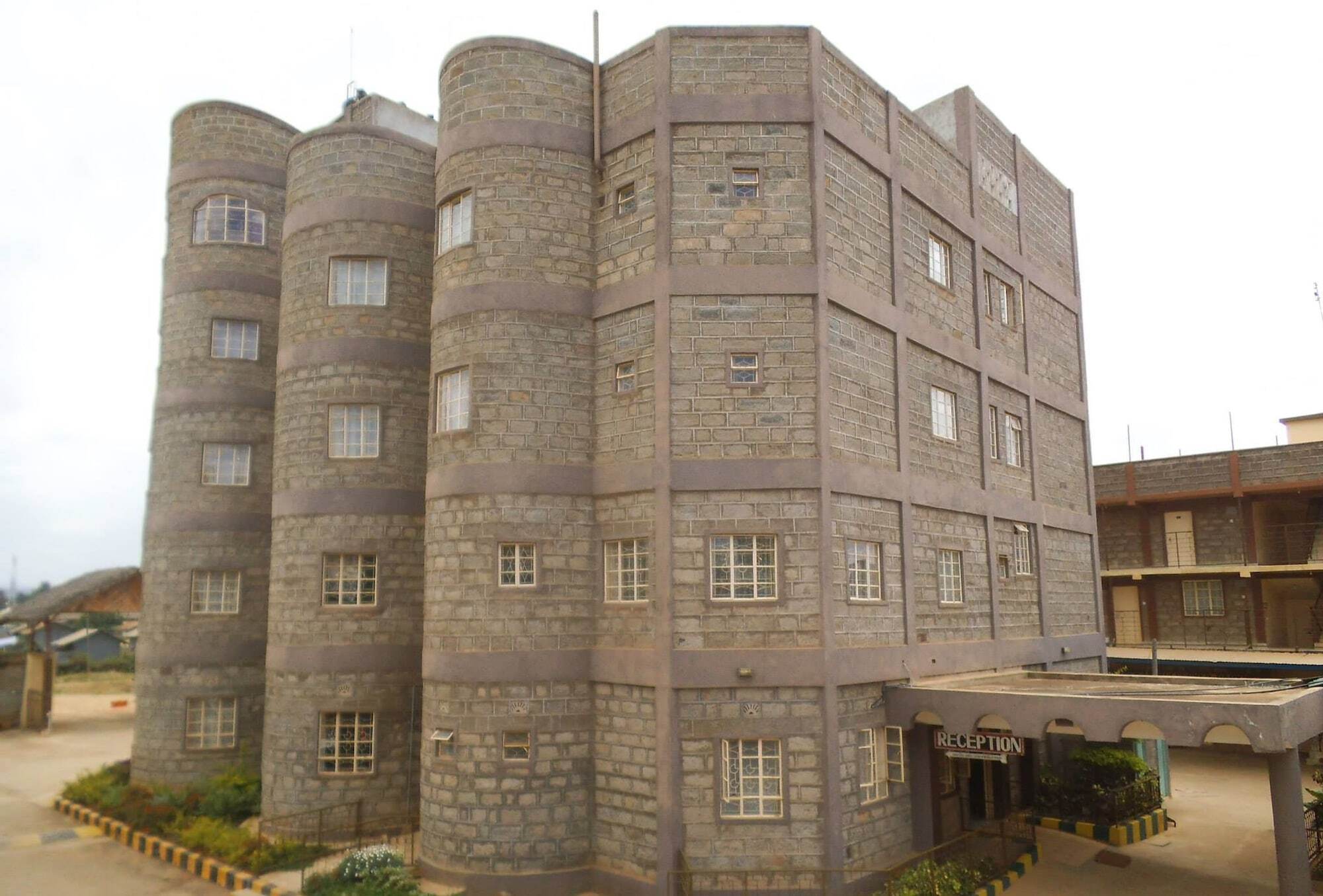 Nanyuki Simba Lodge 외부 사진